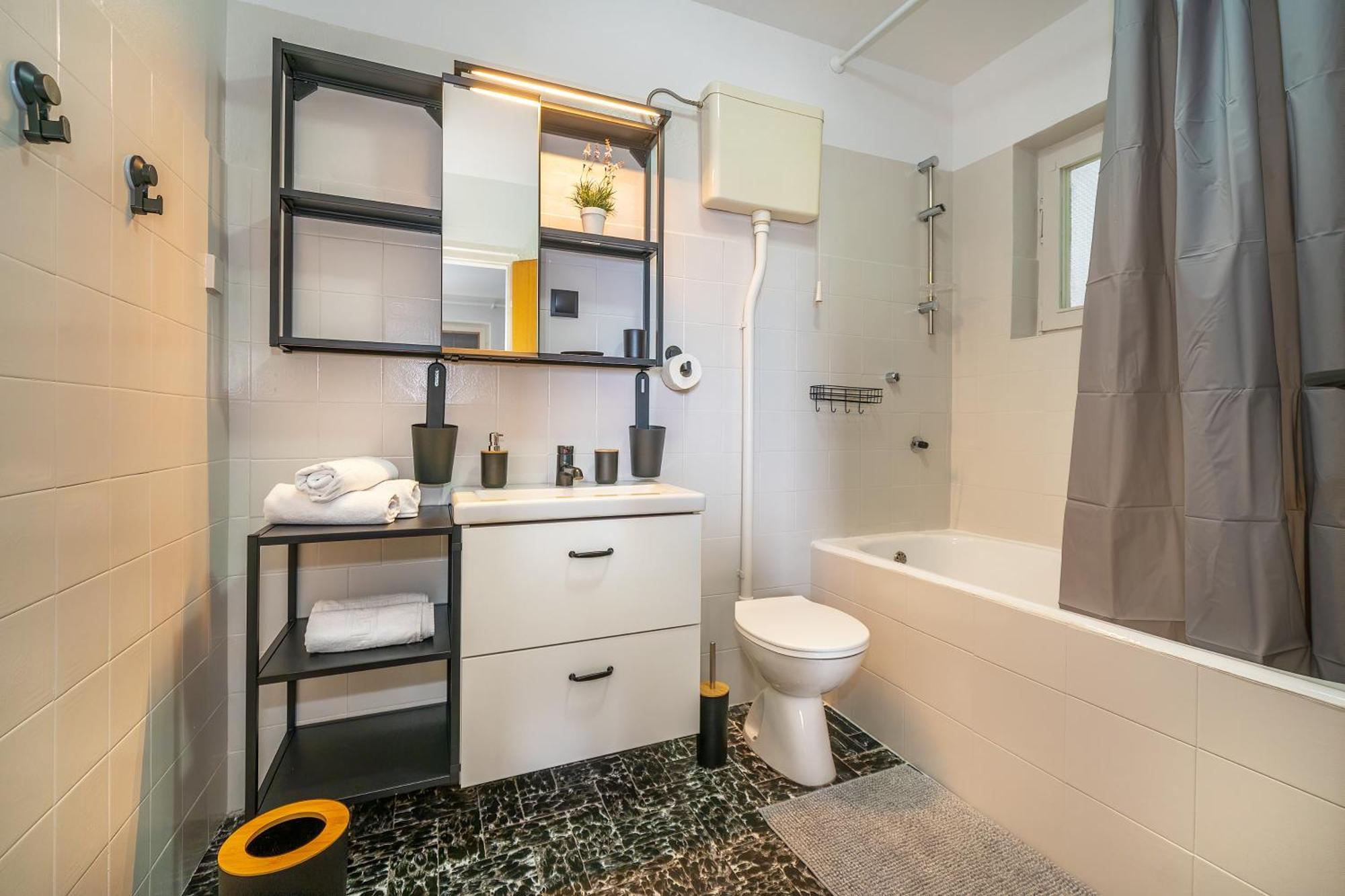 Studio Apartments Gilda Baška Kültér fotó